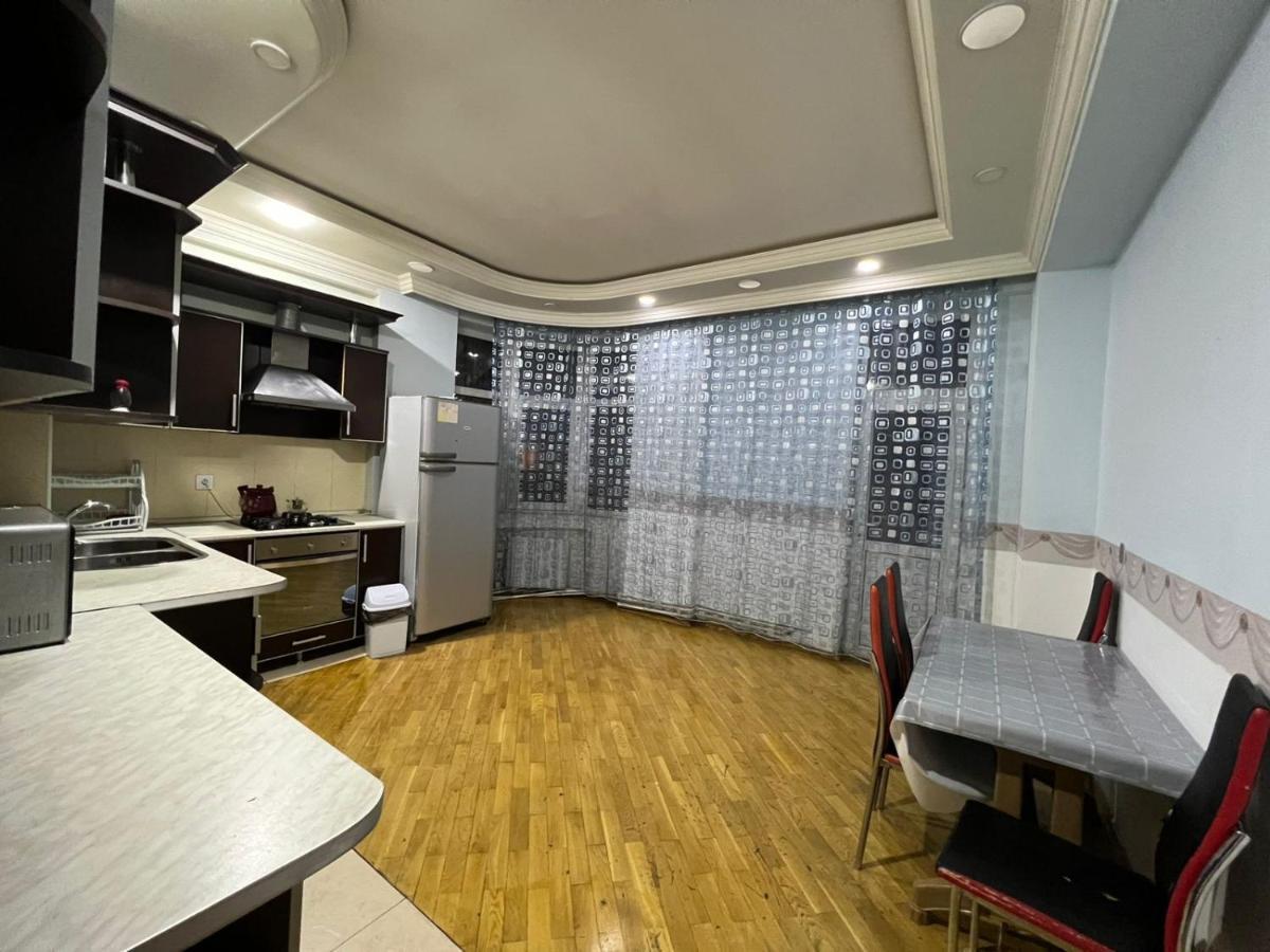 Bakuvi Apartments On New Boulveard ภายนอก รูปภาพ