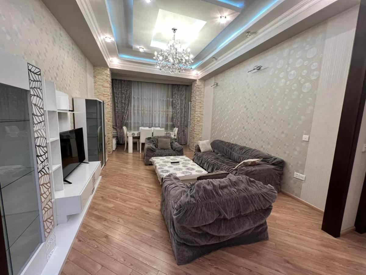 Bakuvi Apartments On New Boulveard ภายนอก รูปภาพ