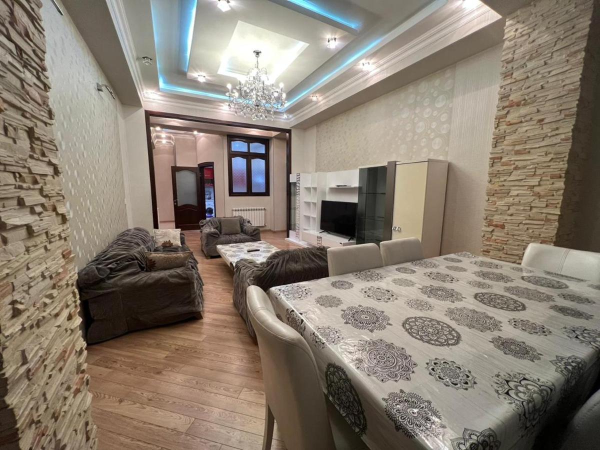 Bakuvi Apartments On New Boulveard ภายนอก รูปภาพ