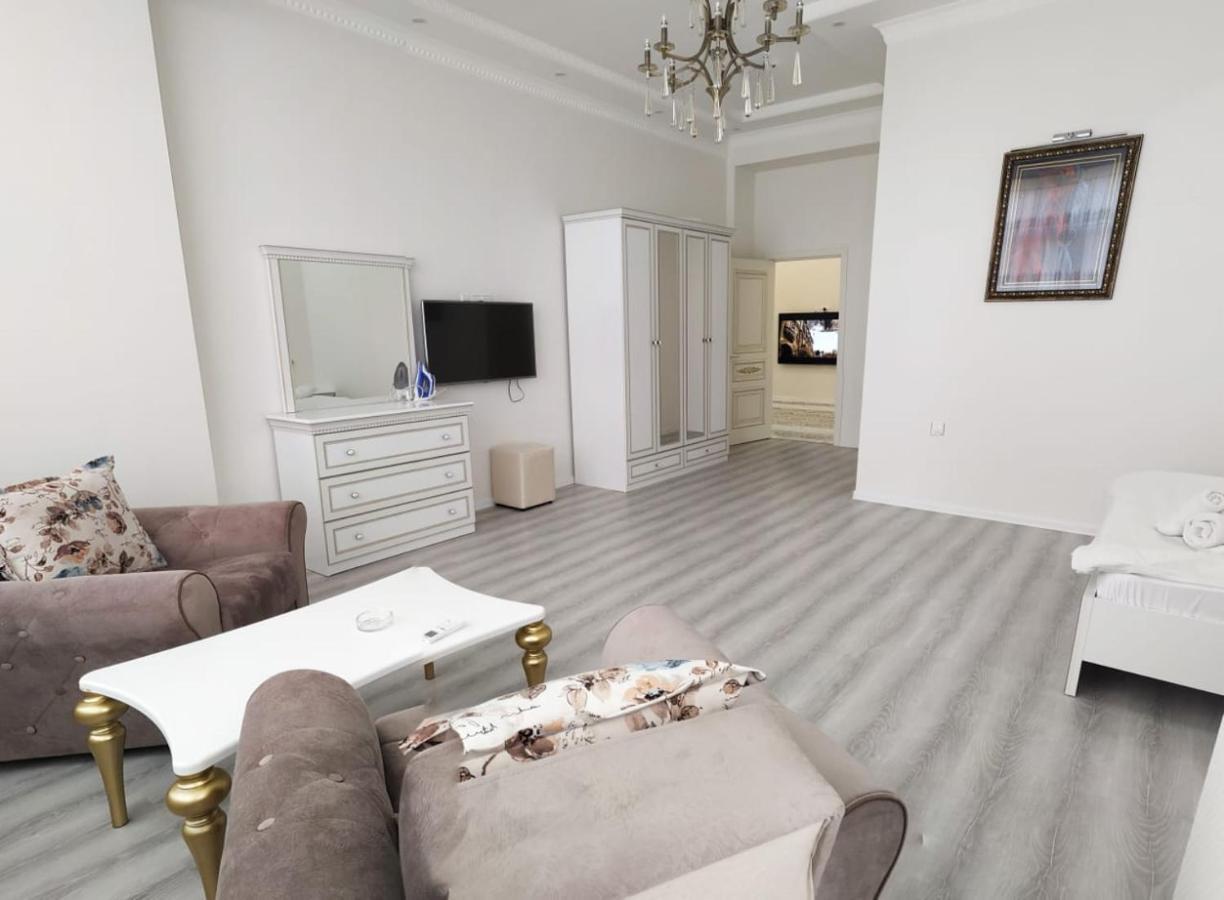 Bakuvi Apartments On New Boulveard ภายนอก รูปภาพ
