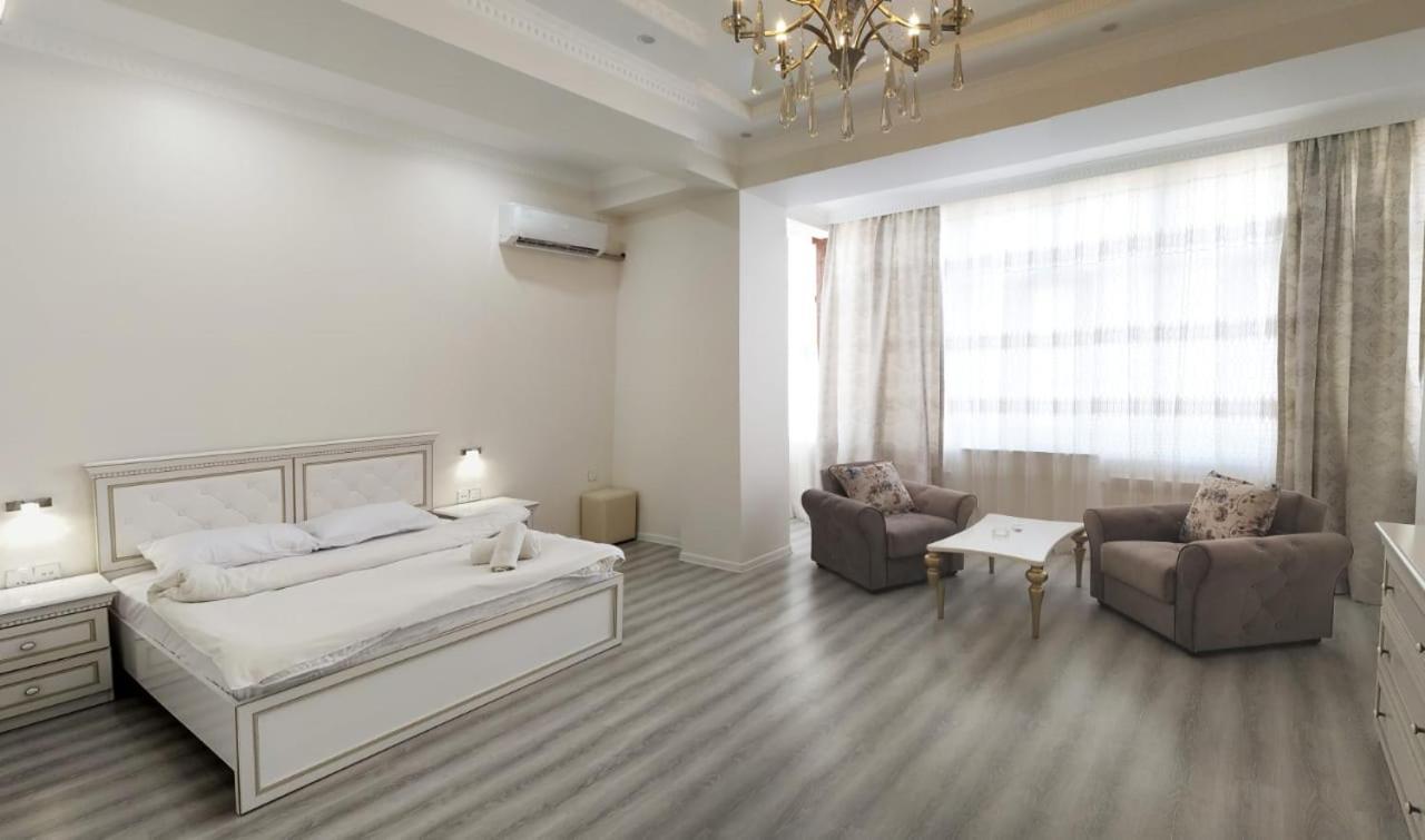 Bakuvi Apartments On New Boulveard ภายนอก รูปภาพ